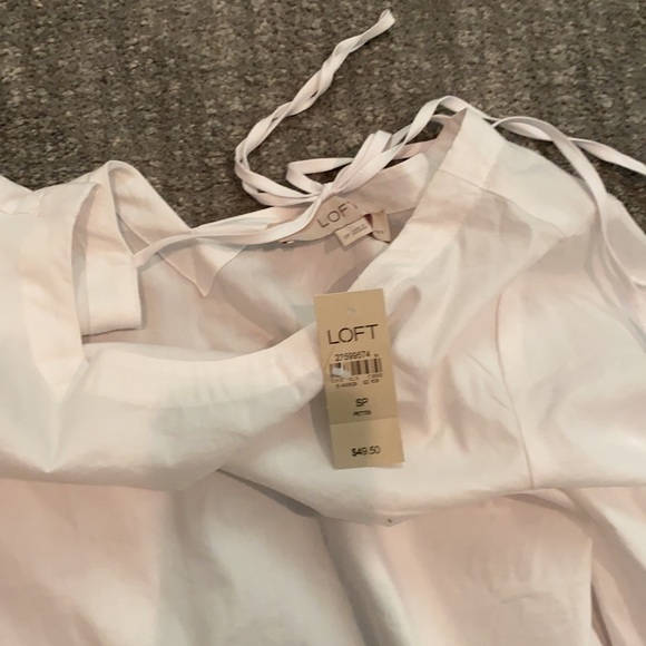 White long sleeve puffy shirt - Picture 2 of 3